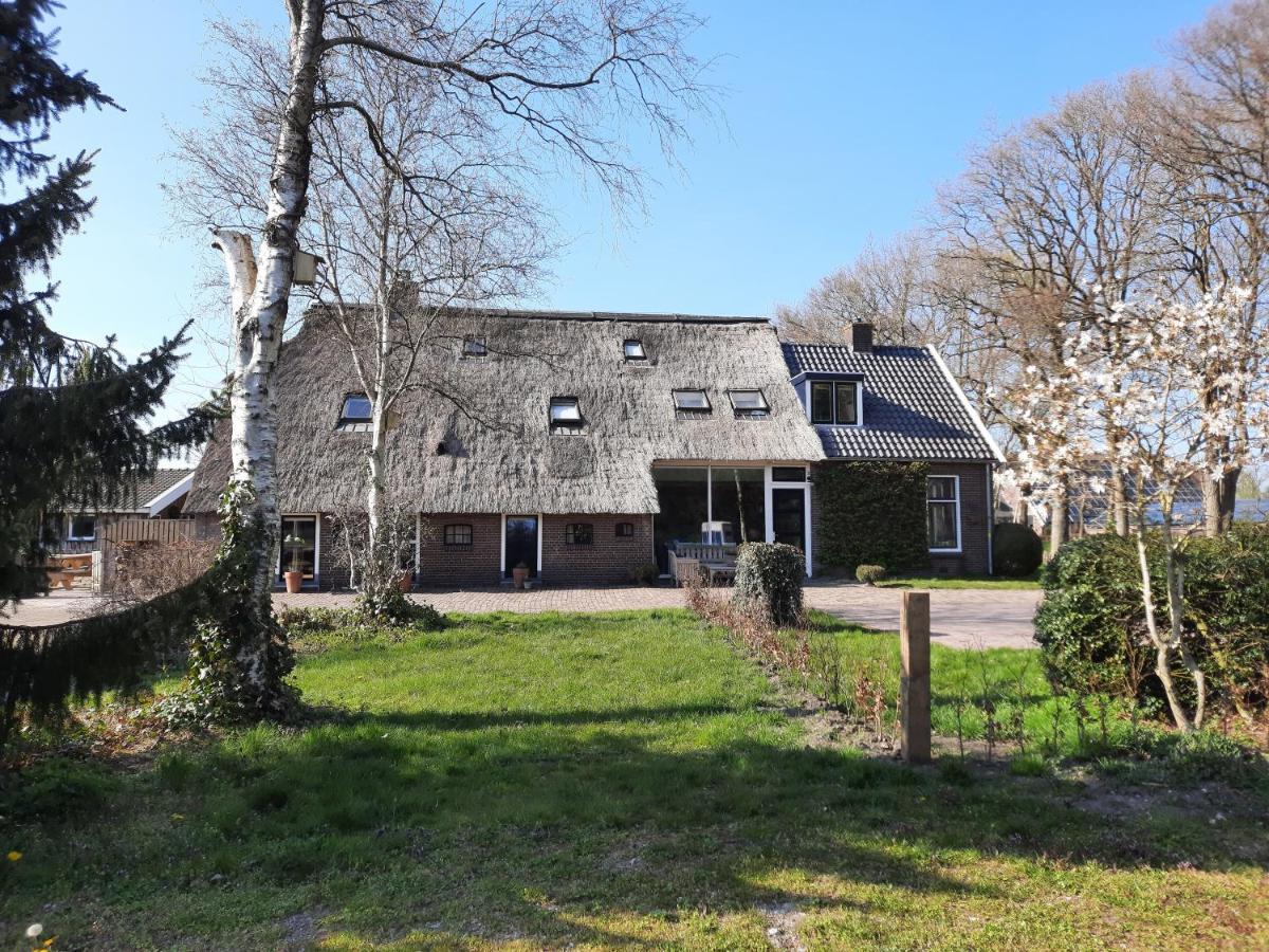 Bed and Breakfast Het Bonte Paard Dwingeloo Exterior foto